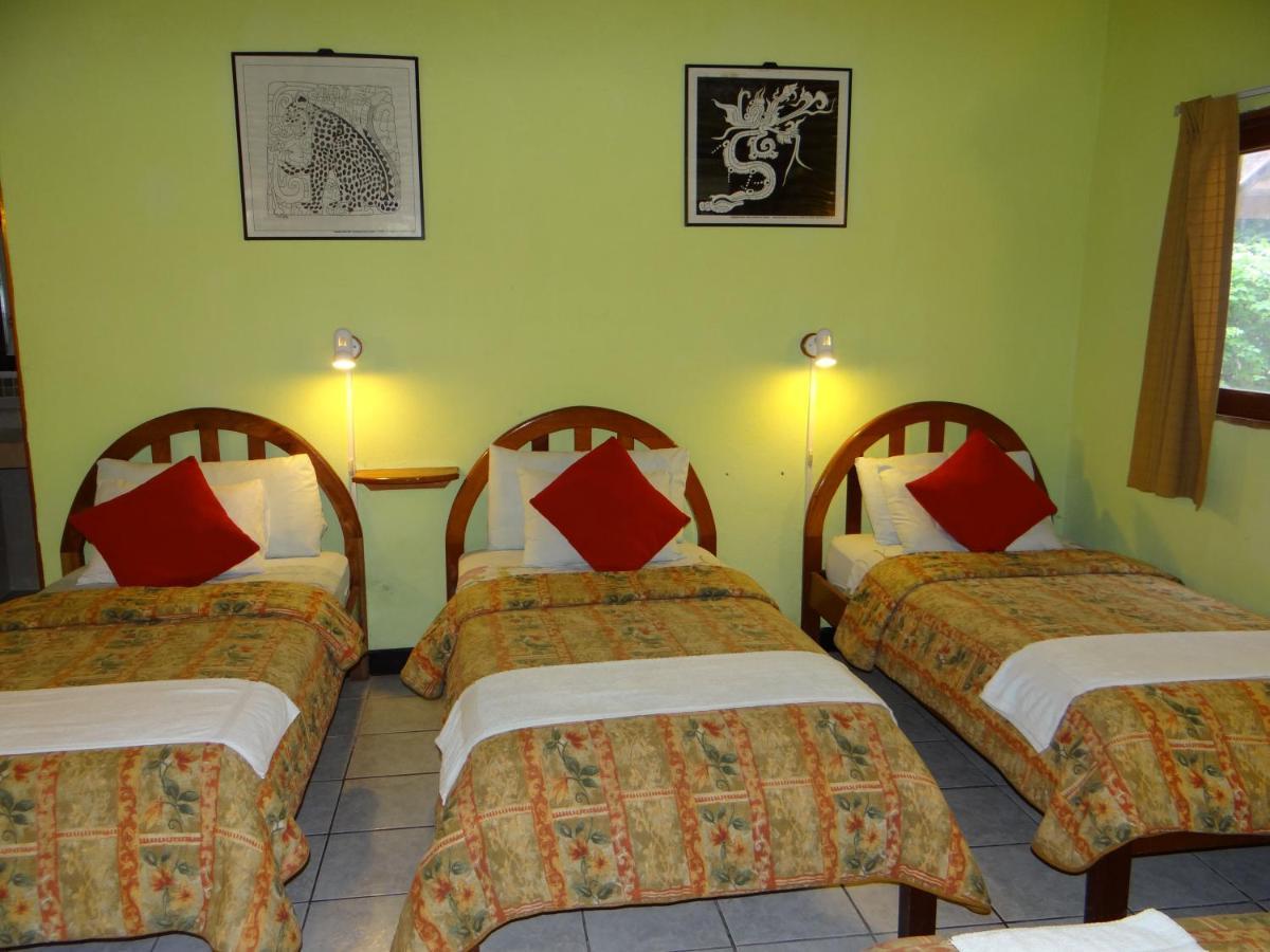 Hotel Jaguar Inn Τικάλ Εξωτερικό φωτογραφία